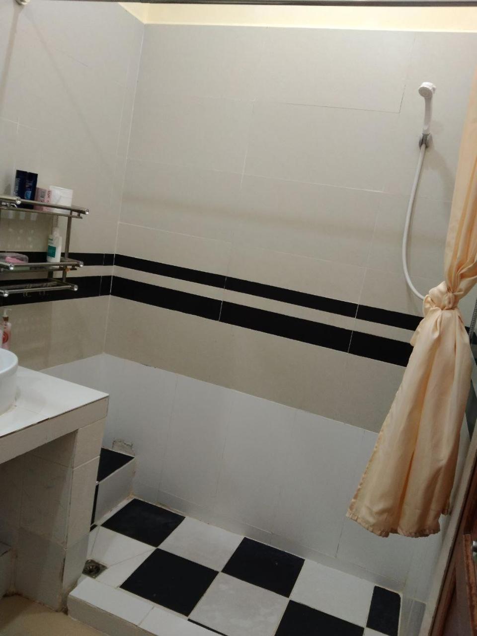 Room 12 - Studio In A Villa 5Mn Walk From The Royal Palace With Swimming Pool 金边 外观 照片